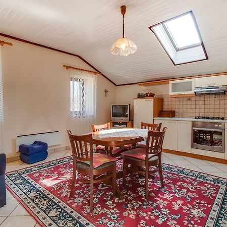 Apartment Danilo Mali Lošinj Екстериор снимка